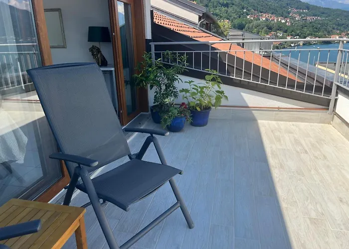 Lake View Apartments