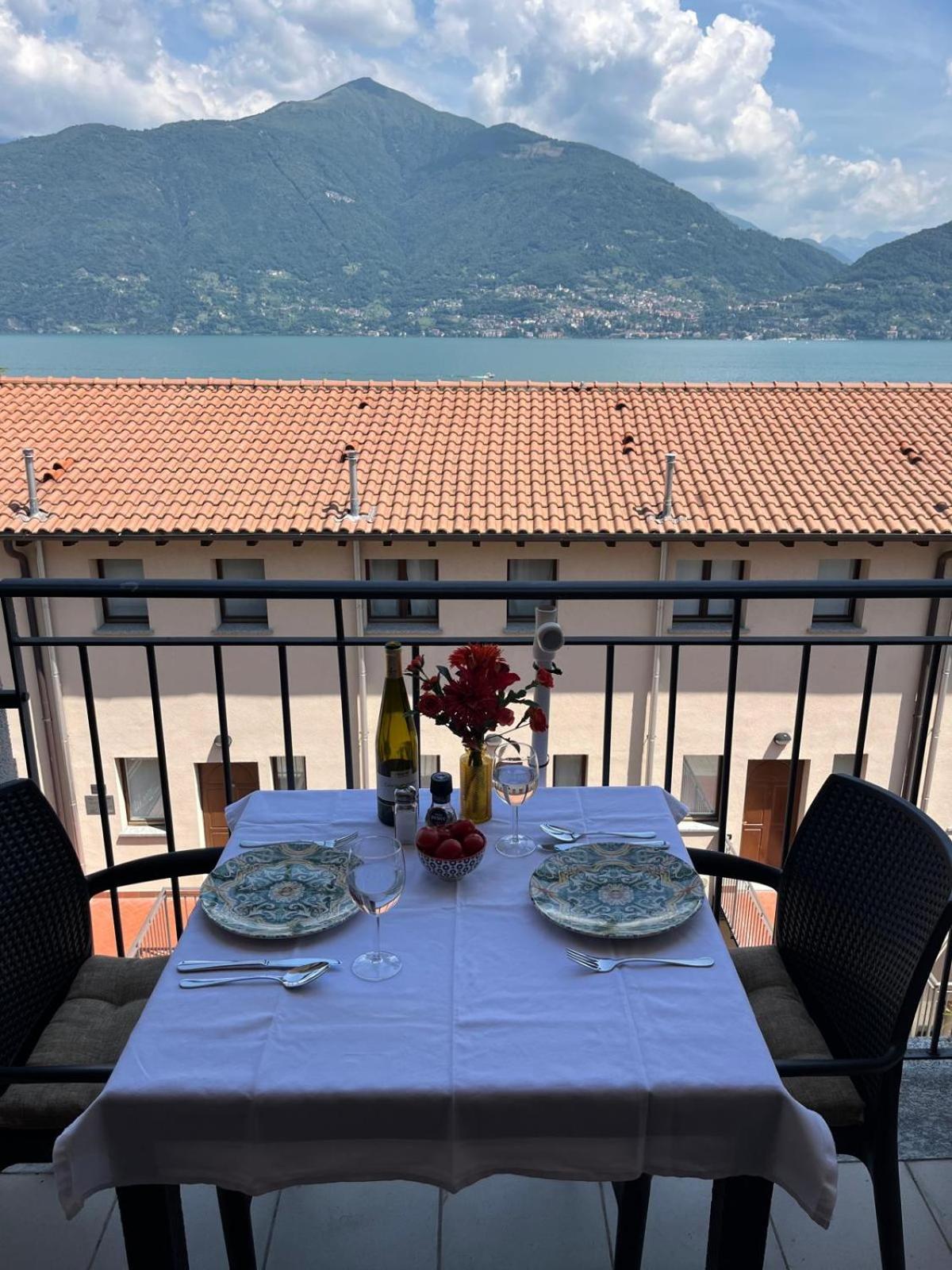 View * Acquaseria